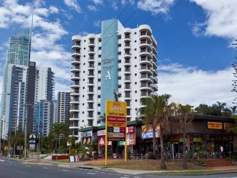 31 Aubrey Street, Surfers Paradise QLD 4217