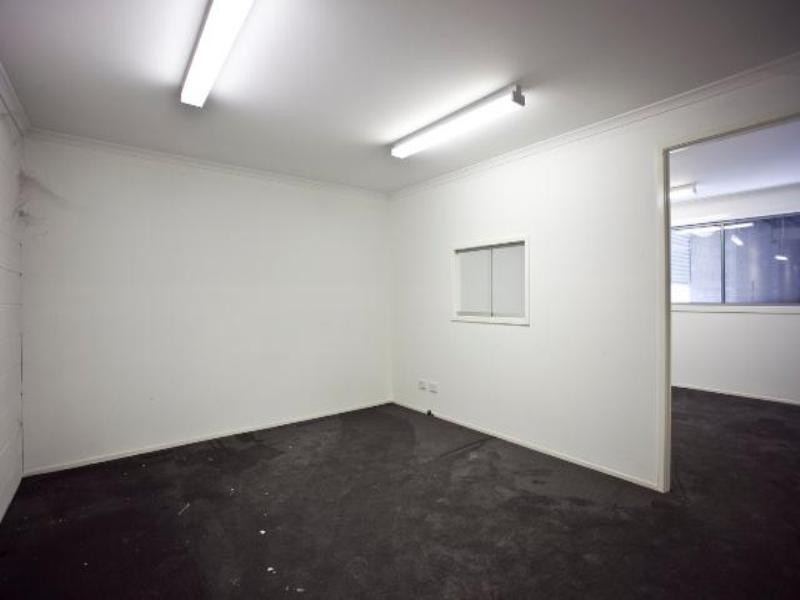 3/20 Junction Road, Burleigh Heads QLD 4220