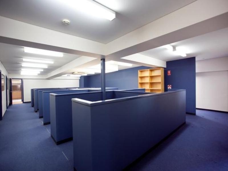 17 Strathaird Road, Bundall QLD 4217