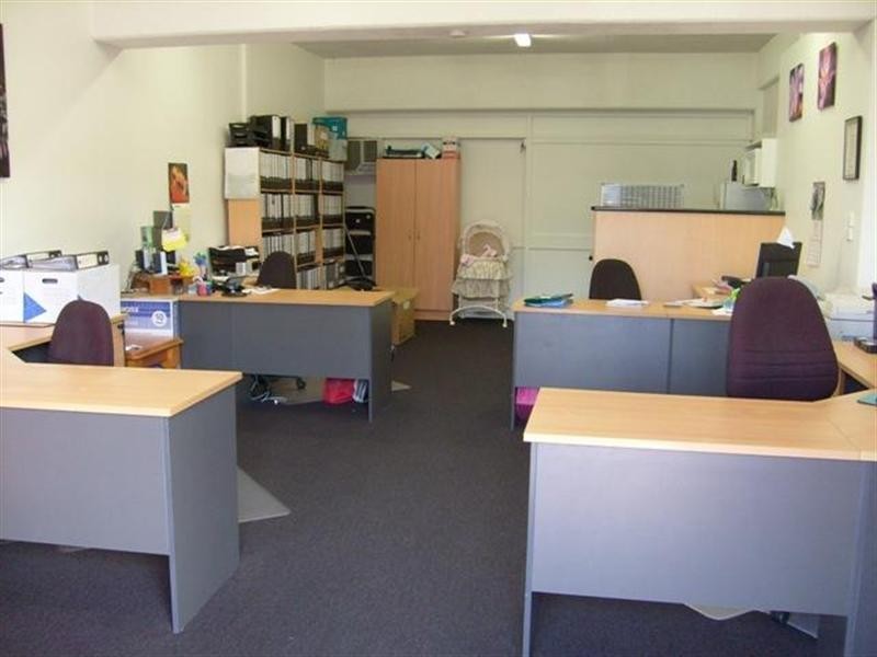 Tanah Merah QLD 4128