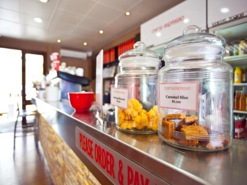 27 Tedder Avenue, Main Beach QLD 4217