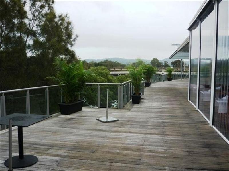 Hope Island QLD 4212