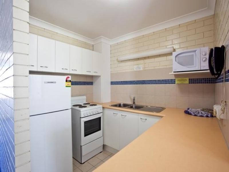 24 Trickett Street, Surfers Paradise QLD 4217