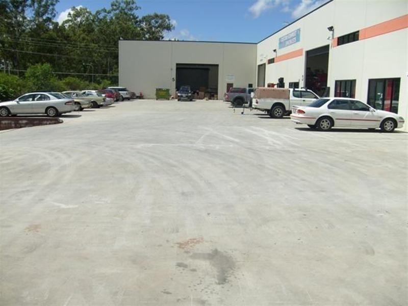 Meadowbrook QLD 4131