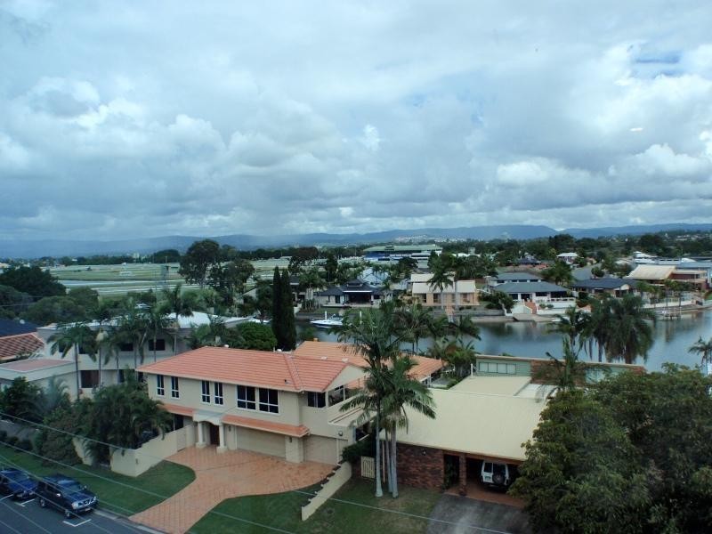 91 Upton Street, Bundall QLD 4217