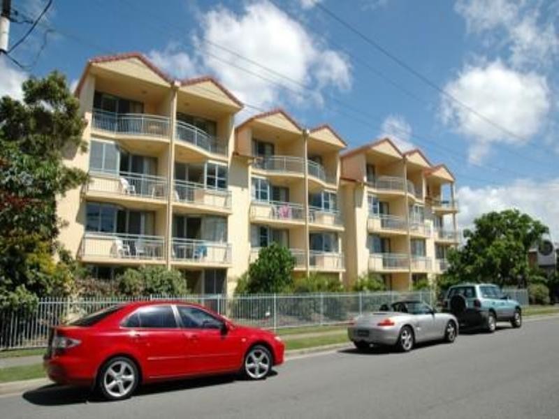 Coolangatta QLD 4225