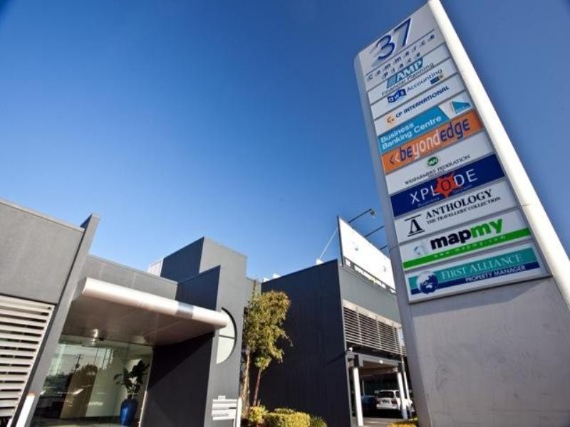 37 Bundall Road, Bundall QLD 4217