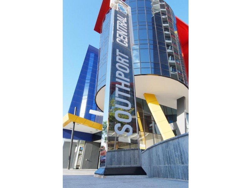 9 Lawson Street, Southport QLD 4215