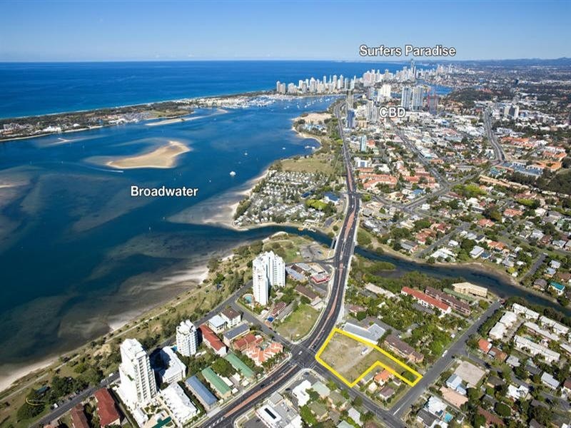 Labrador QLD 4215
