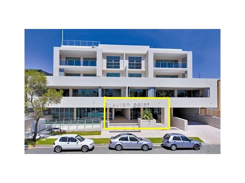 Chevron Island QLD 4217