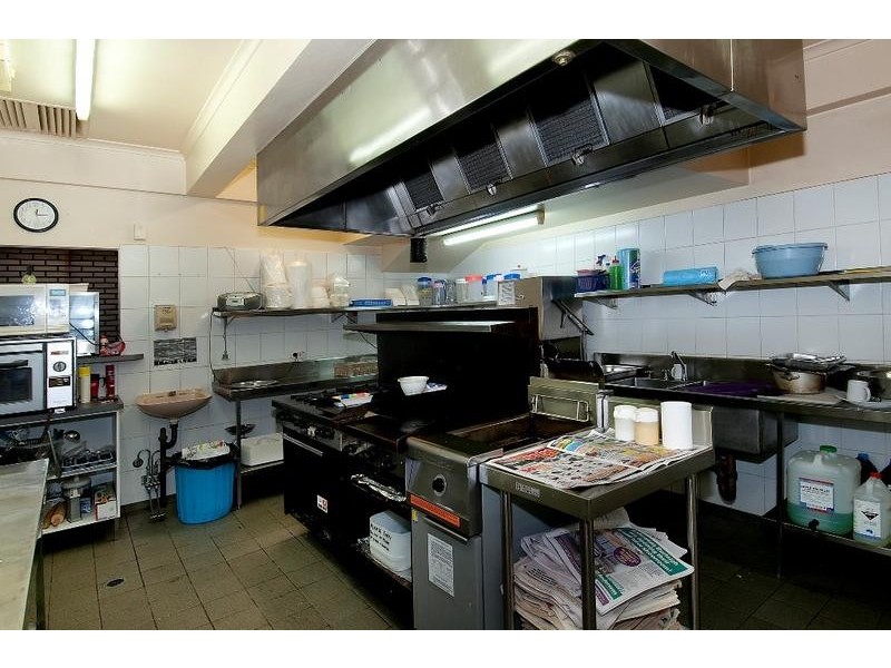 36 Kortum Drive, Burleigh Heads QLD 4220