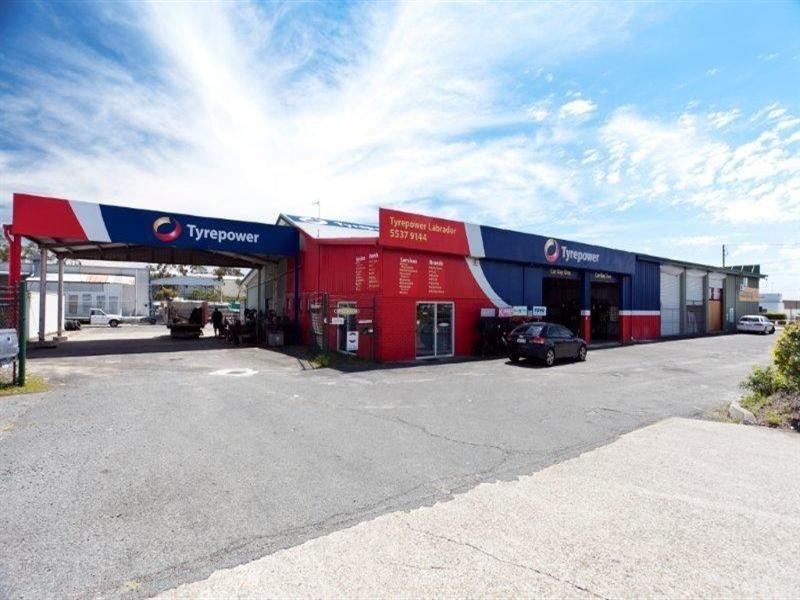 1 Sinclair Street, Arundel QLD 4214