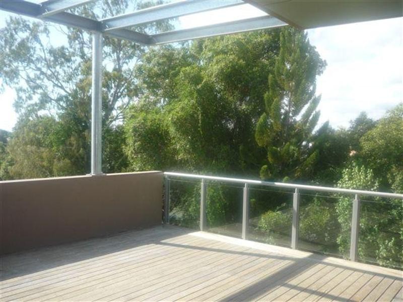 Hope Island QLD 4212