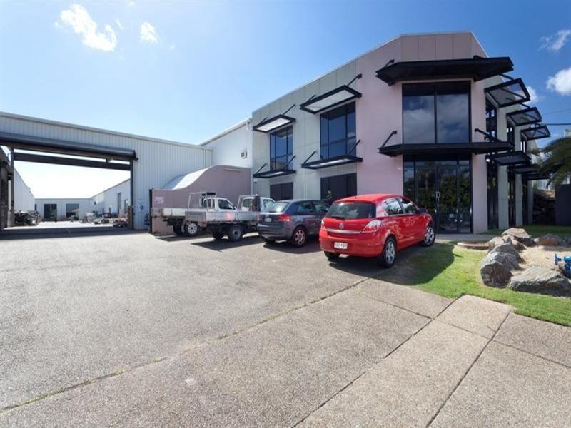 3 Supply Court, Arundel QLD 4214