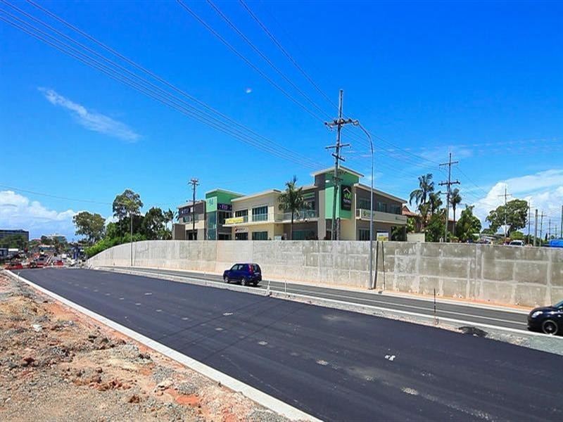 84 Brisbane Road, Labrador QLD 4215