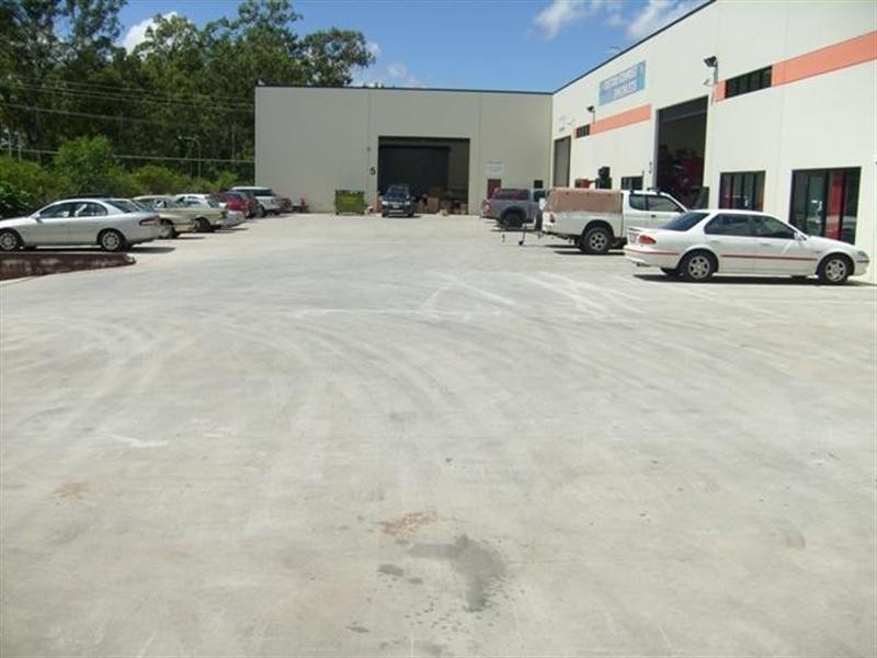 Meadowbrook QLD 4131