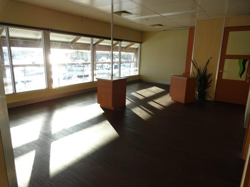 Hope Island QLD 4212