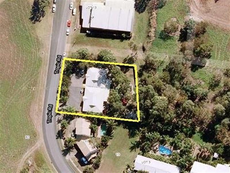 7 Tropic Road, Cannonvale QLD 4802