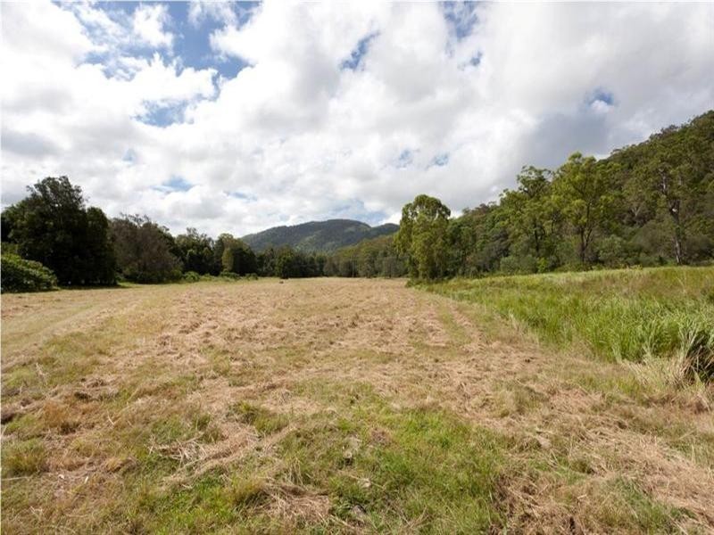 Balere Station, 2 Cedar Creek Road, Cedar Creek QLD 4207
