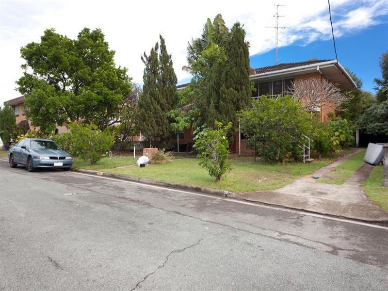 Chevron Island QLD 4217