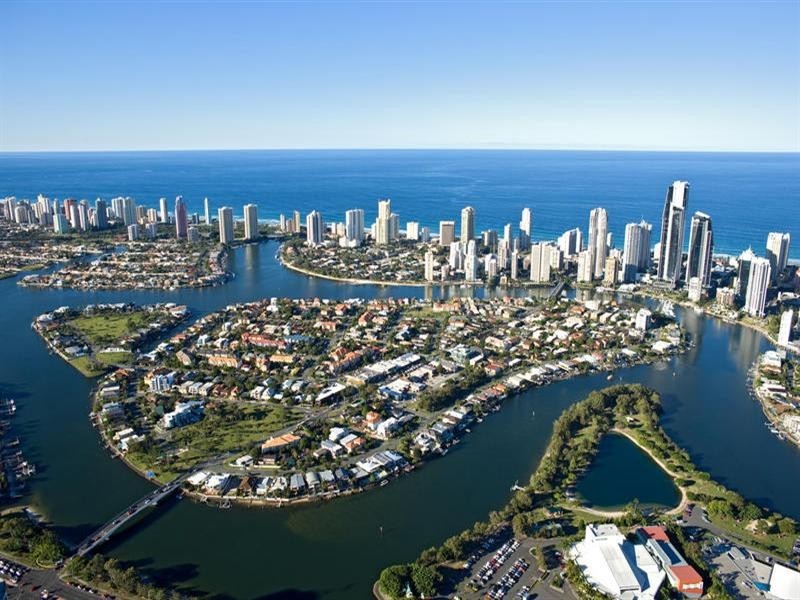 Chevron Island QLD 4217