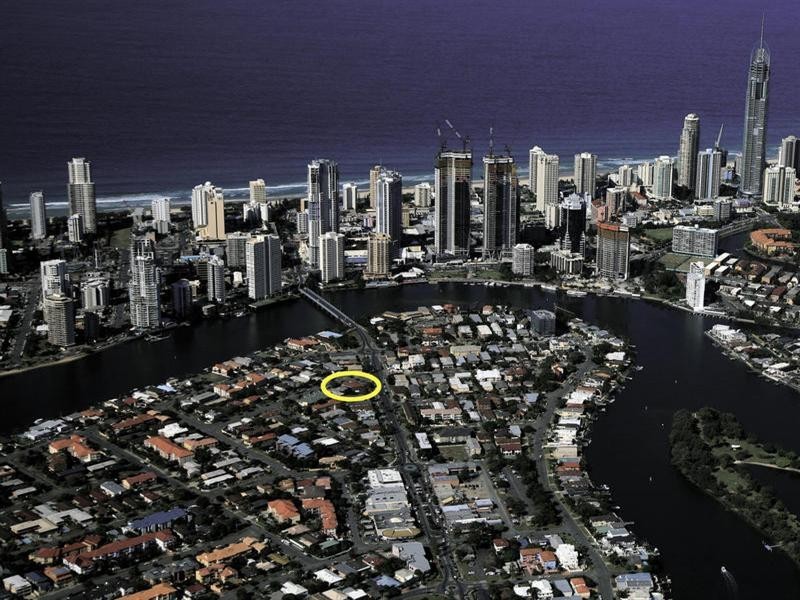 Chevron Island QLD 4217