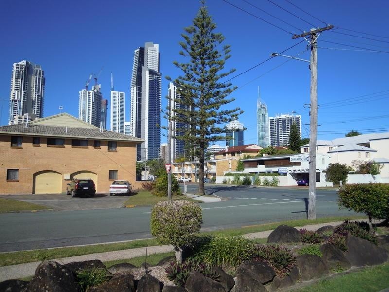 Chevron Island QLD 4217