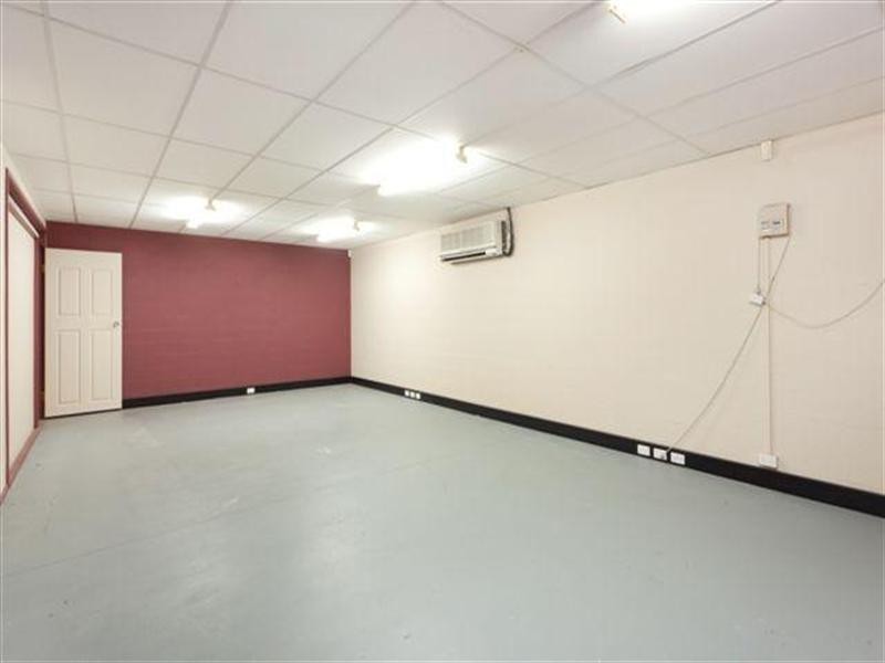 2/13 Karp Court, Bundall QLD 4217