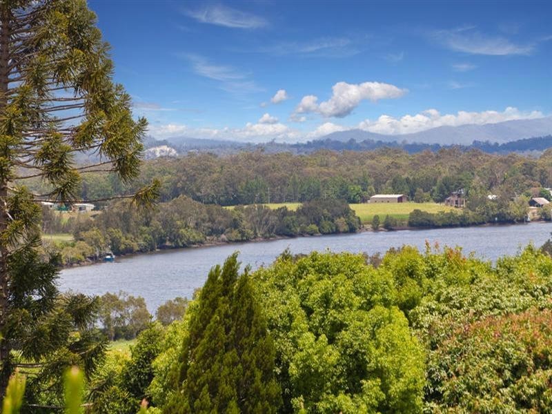 47 Rocky Passage Road, Redland Bay QLD 4165