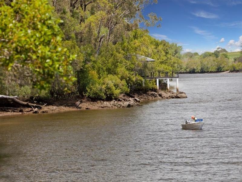 47 Rocky Passage Road, Redland Bay QLD 4165