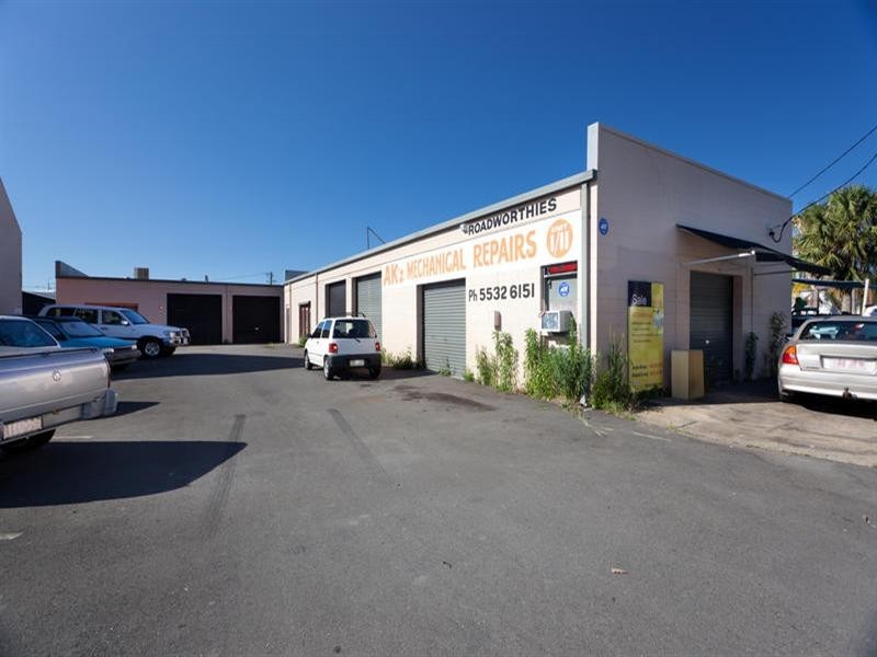 11 Nesbit, Southport QLD 4215