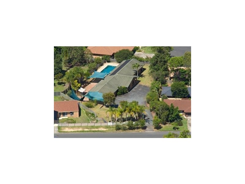 49 Usher Avenue, Labrador QLD 4215