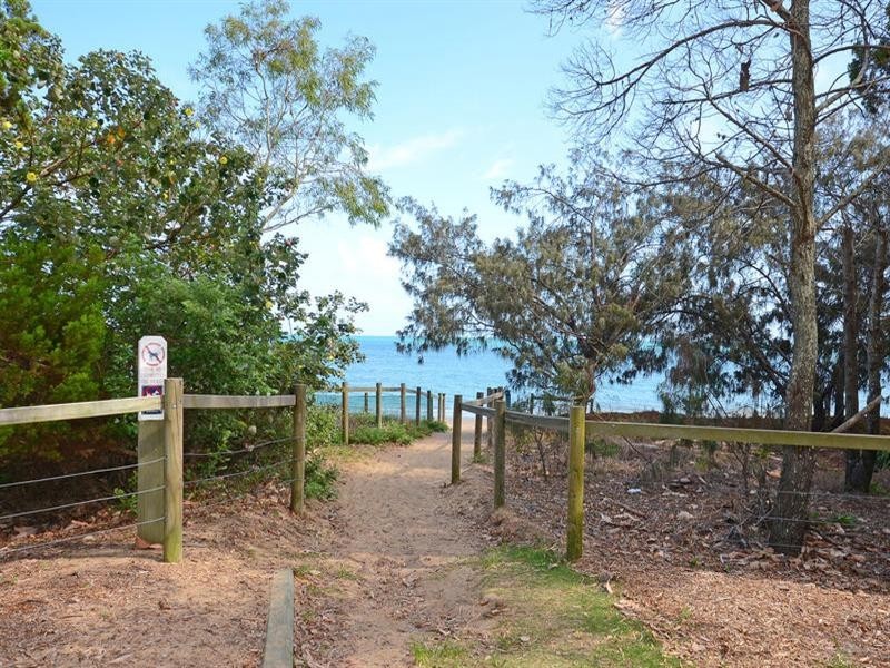 400 Esplanade, Torquay QLD 4655
