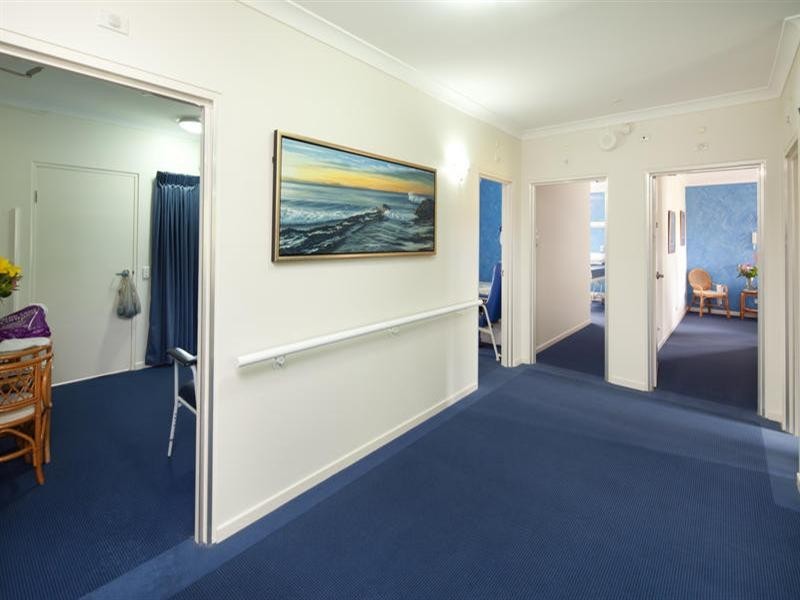 24 Spendlove Avenue, Southport QLD 4215