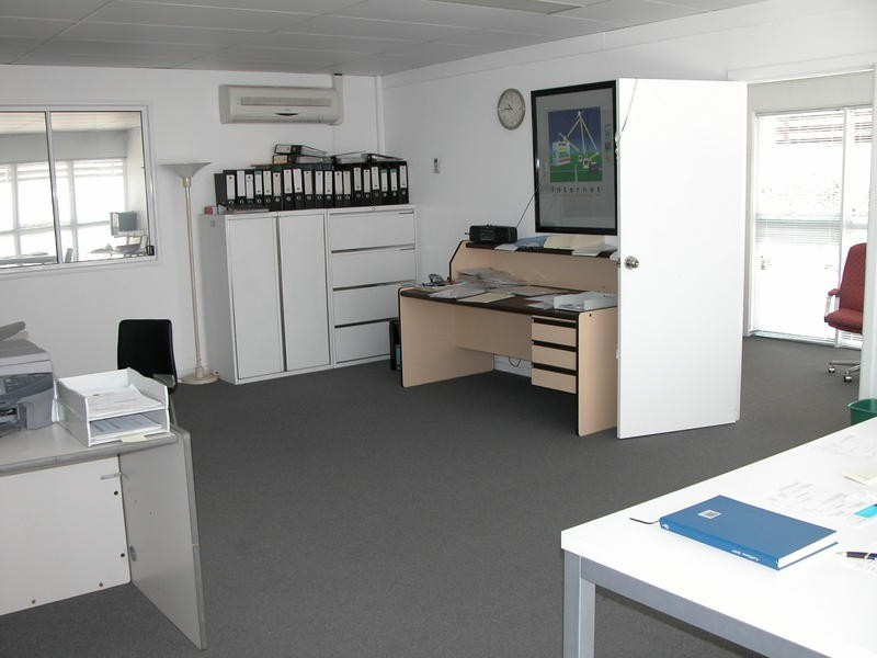 1/4 Resources Court, Molendinar QLD 4214