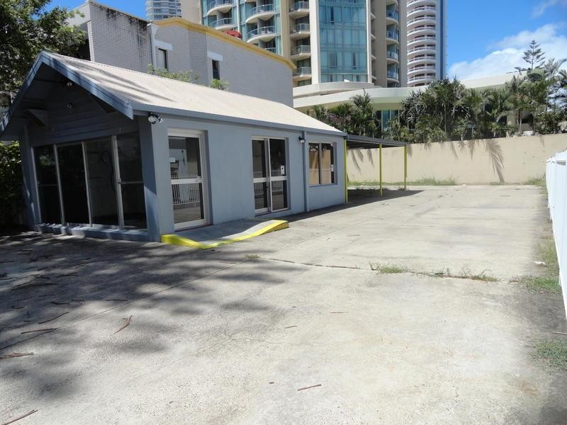 32 Trickett Street, Surfers Paradise QLD 4217