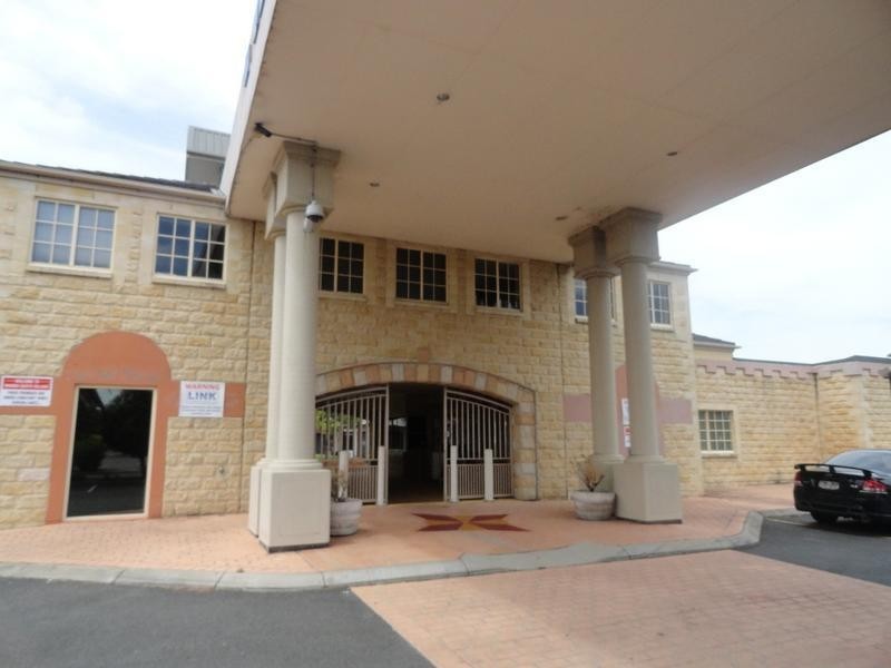 Hope Island QLD 4212