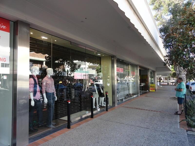 Shop 8, 14 Tedder Avenue, Main Beach QLD 4217