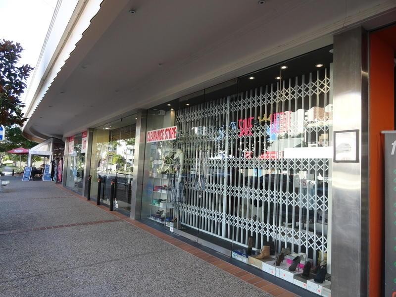 Shop 8, 14 Tedder Avenue, Main Beach QLD 4217
