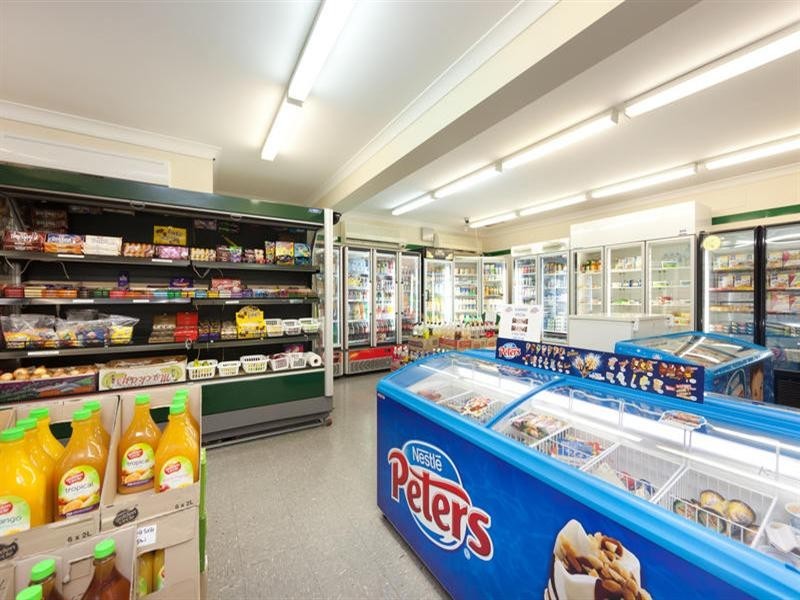 1 Zoeller Drive, Parkwood QLD 4214