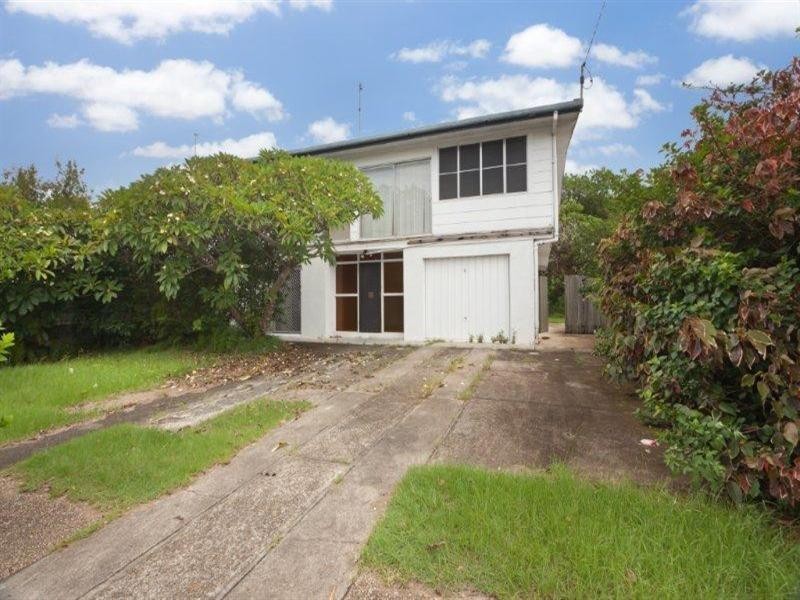 2-8 Mawarra Street & 7 Anembo Street, Chevron Island QLD 4217