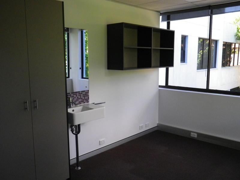 Suite 4/82 Queen Street, Southport QLD 4215