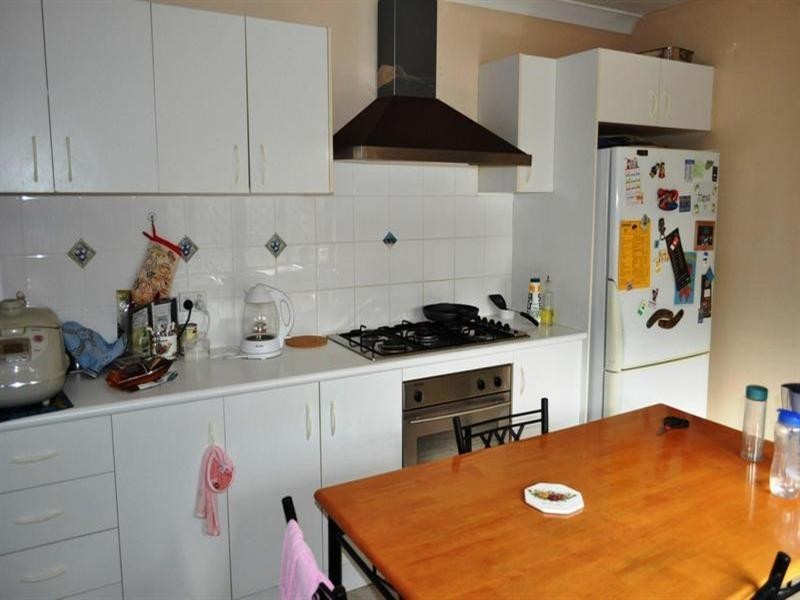 8 Glenelg Avenue, Mermaid Beach QLD 4218