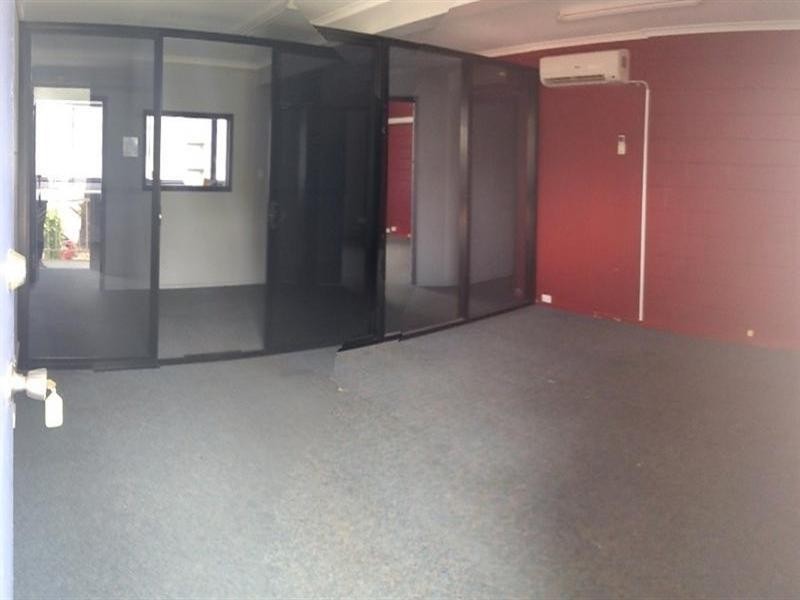 Chevron Island QLD 4217