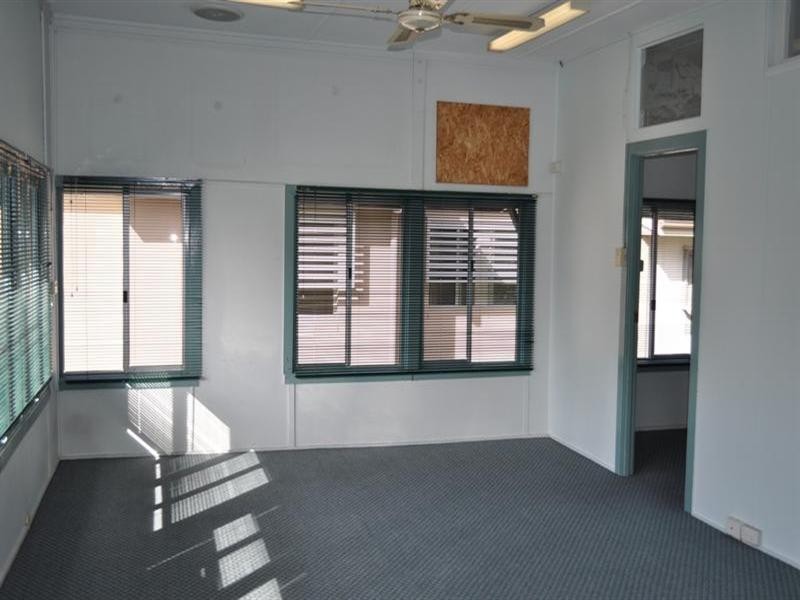 92 Smith Street, Southport QLD 4215