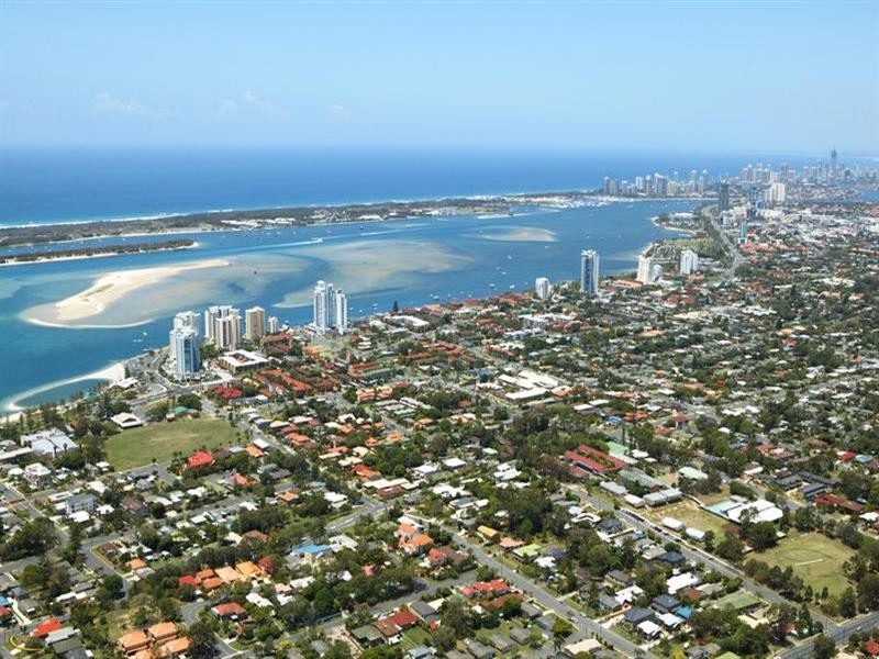 14/300 Marine Parade, Labrador QLD 4215