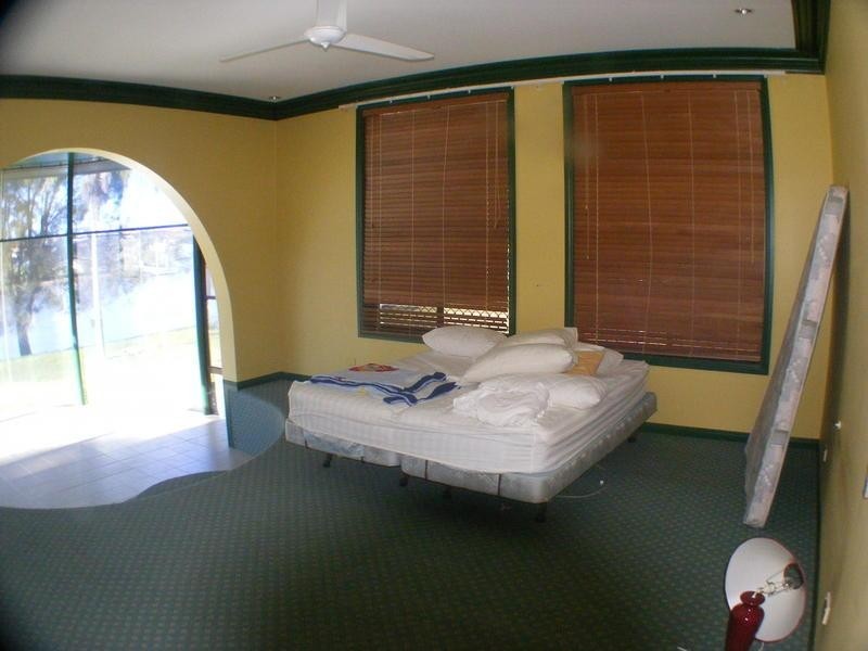 Carrara QLD 4211