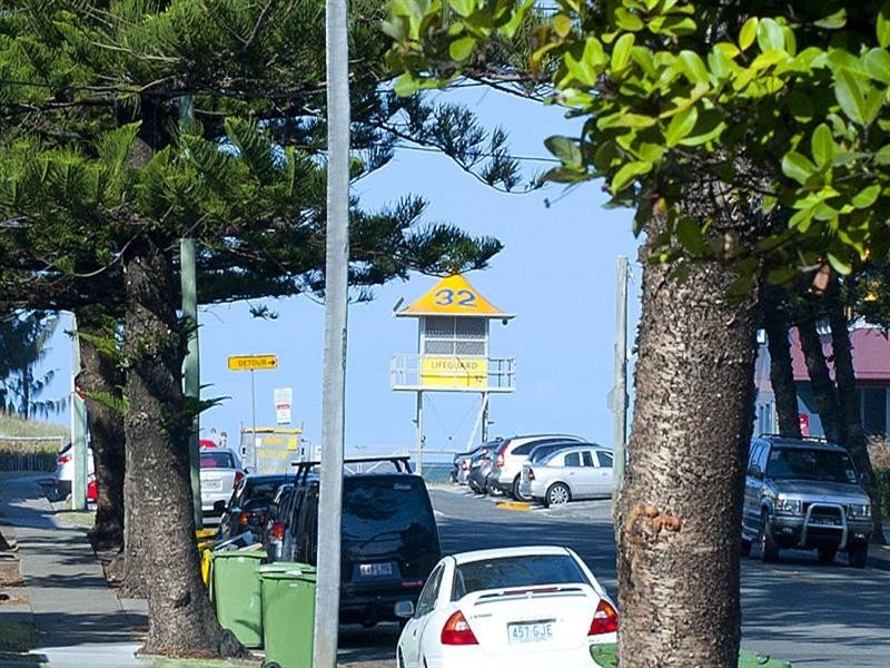 25 Thornton Street, Surfers Paradise QLD 4217