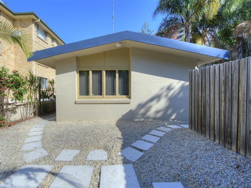 25 Thornton Street, Surfers Paradise QLD 4217