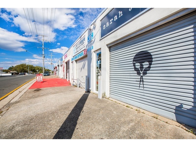 43 Hillcrest Parade, Miami QLD 4220